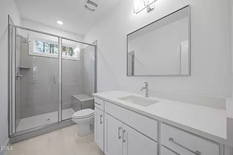Bath - 3824 Coach Lantern Ave, Wake Forest, NC 27587 photo 4 of 5