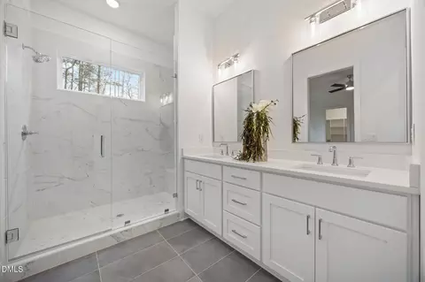 Bath - 3824 Coach Lantern Ave, Wake Forest, NC 27587 photo 2 of 5