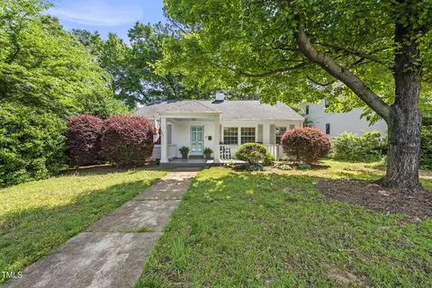 1812 Hilton St, Raleigh, NC 27608