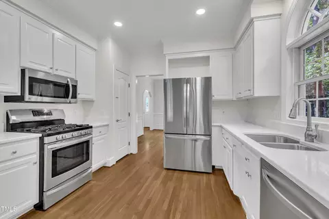 Kitchen - 5121 Ten Point Trl, Wake Forest, NC 27587 photo 3 of 6