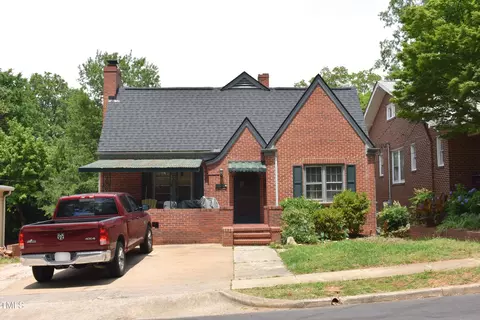2210 Hope St, Raleigh, NC 27607