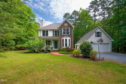 3137 Falling Cedars Dr, Chapel Hill, NC 27516