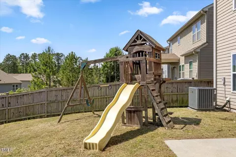 833 Ember Dr, Durham, NC 27703 photo 54
