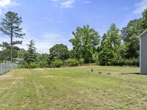 Exterior - 218 Mason Rd, Durham, NC 27712 photo 3 of 10