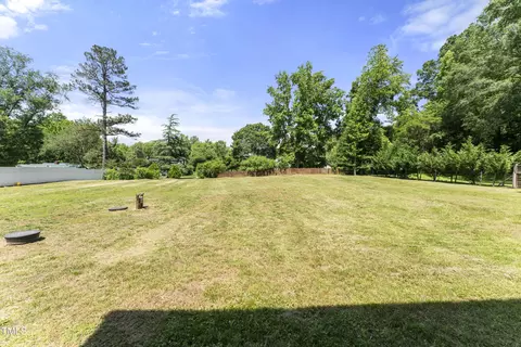 Exterior - 218 Mason Rd, Durham, NC 27712 photo 8 of 10
