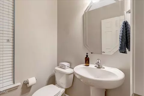 Bath - 201 Forbes Rd, Wake Forest, NC 27587 photo 4 of 4