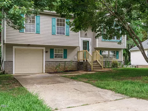 1509 Elkpark Dr, Raleigh, NC 27610