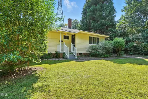 Exterior - 912 Dixie Trl, Raleigh, NC 27607 photo 2 of 7