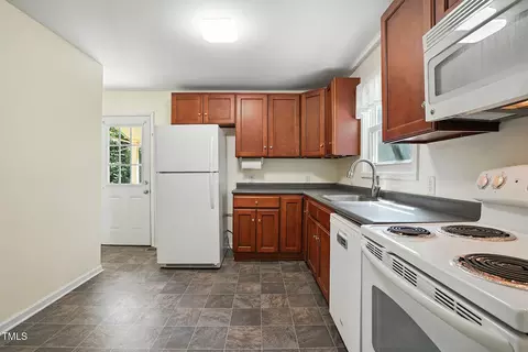 Kitchen - 912 Dixie Trl, Raleigh, NC 27607 photo 1 of 4