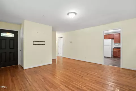Living - 912 Dixie Trl, Raleigh, NC 27607 photo 2 of 3