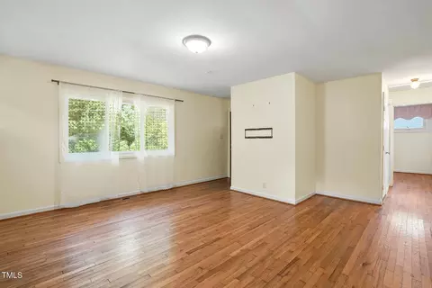 Living - 912 Dixie Trl, Raleigh, NC 27607 photo 1 of 3