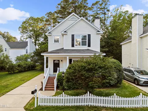 131 Cricketgrass Dr, Cary, NC 27513
