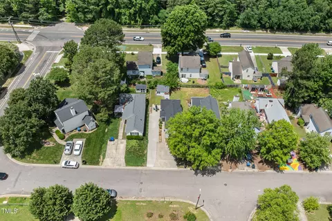 View/Area - 505 Stratton Way, Durham, NC 27704 photo 3 of 3