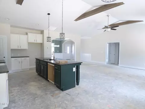 802 Shade Tree Rd, Benson, NC 27504 photo 15