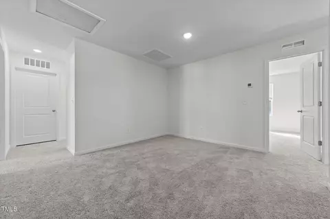 Entry Way - 106 Gladstone Loop, Clayton, NC 27520 photo 3 of 4