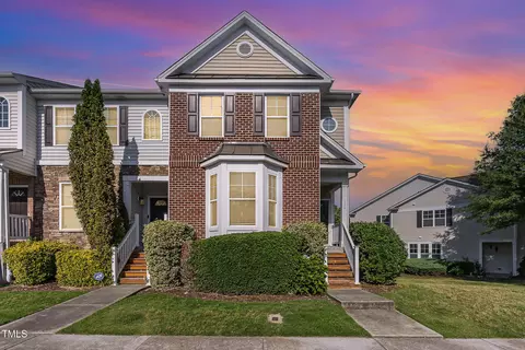 100 Stratford Lks #130, Durham, NC 27713