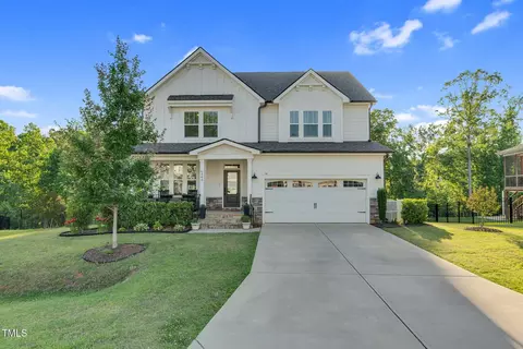 6404 Fauvette Lane Ln, Holly Springs, NC 27540