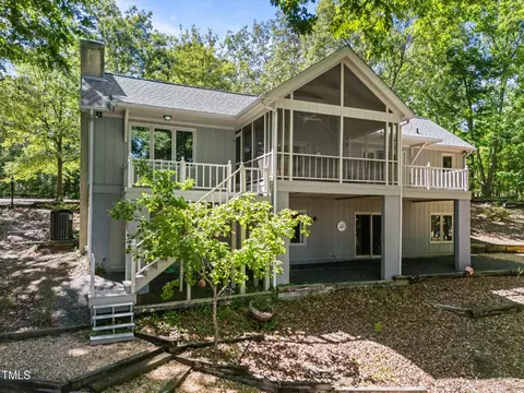 441 S Point Trl, Semora, NC 27343