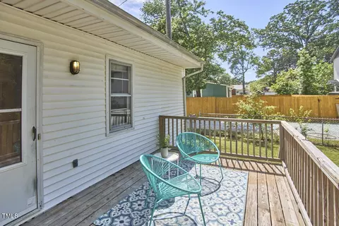 Exterior - 2616 Kirk Rd, Durham, NC 27705 photo 6 of 10