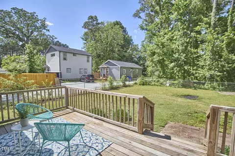 Exterior - 2616 Kirk Rd, Durham, NC 27705 photo 5 of 10