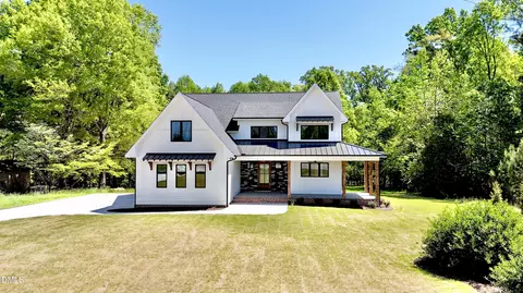 8012 Penny Rd, Raleigh, NC 27606