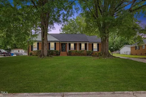 5110 Old Well St, Durham, NC 27704