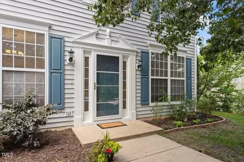 402 Halls Mill Dr, Cary, NC 27519