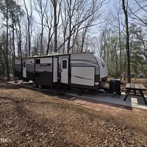 101 Nebow Ln, Spring Hope, NC 27882