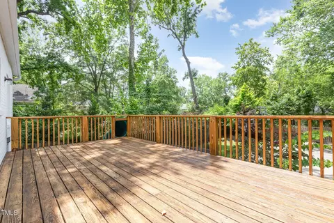 Exterior - 821 Onslow St, Durham, NC 27705 photo 3 of 5