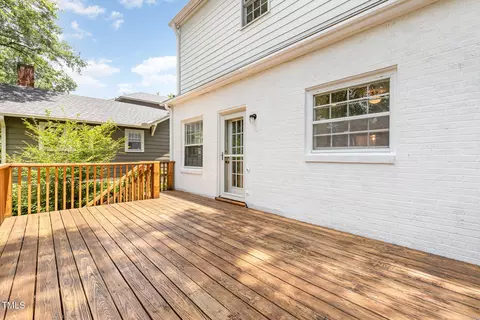 Exterior - 821 Onslow St, Durham, NC 27705 photo 4 of 5