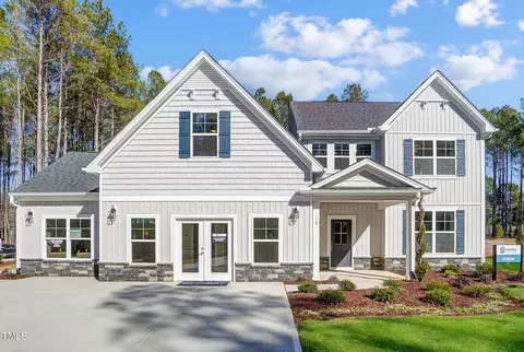 16 W Currituck Cir, Garner, NC 27529