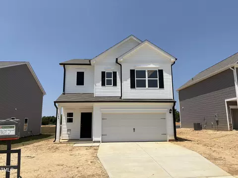 144 Bruce Dr, Dunn, NC 28334