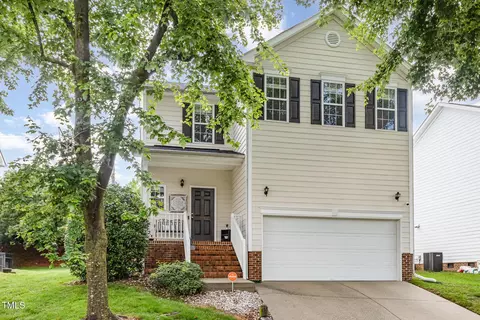 109 Troyer Pl, Apex, NC 27502