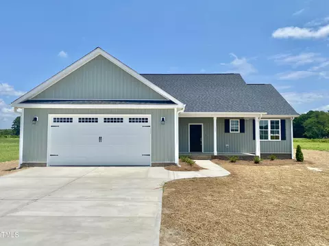 127 Ralph Dr, Pikeville, NC 27863