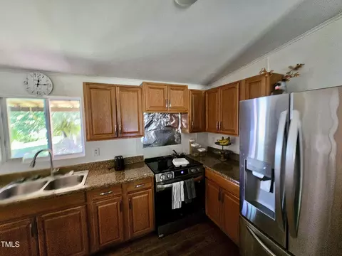 114 Ray Dr, Smithfield, NC 27577 photo 11