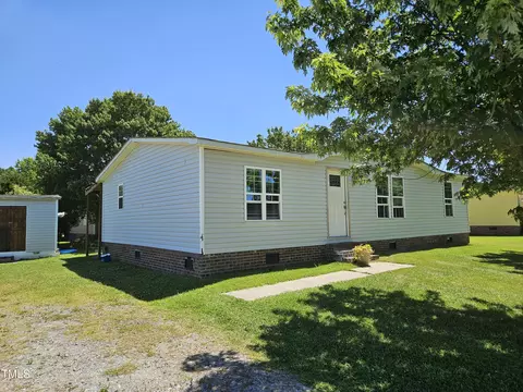 114 Ray Dr, Smithfield, NC 27577 photo 2