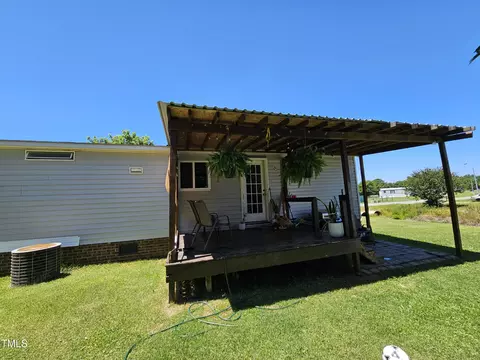 114 Ray Dr, Smithfield, NC 27577 photo 5