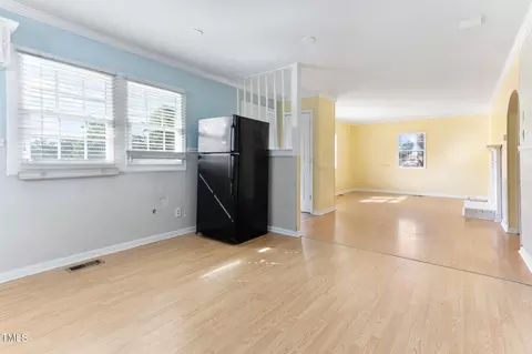 Living - 403 S Webb St, Selma, NC 27576 photo 2 of 2