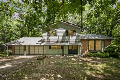 134 Chateau Rd, Durham, NC 27704 photo 1