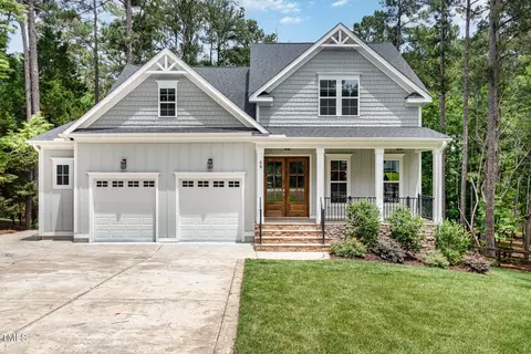 59 Cardinal Dr, Whispering Pines, NC 28327