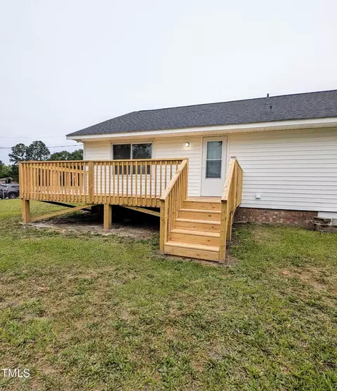 Exterior - 1602 Fairground Rd, Dunn, NC 28334 photo 1 of 2