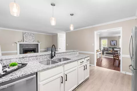 6104 New Market Way, Raleigh, NC 27609