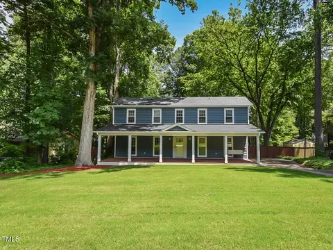1215 Brookgreen Dr, Cary, NC 27511