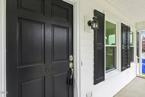 366 E Smithfield St, Angier, NC 27501 photo 2