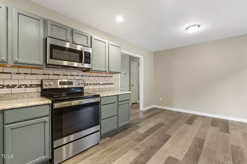 366 E Smithfield St, Angier, NC 27501 photo 9