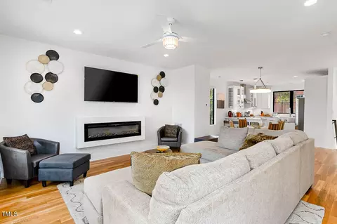 Living - 211 W Corporation St, Durham, NC 27701 photo 2 of 5