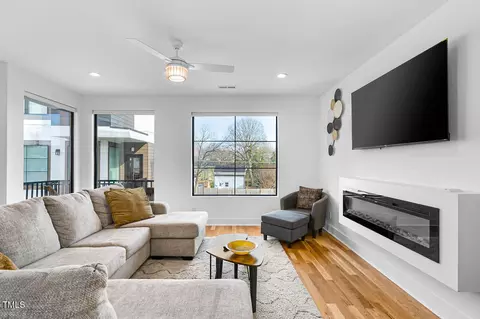 Living - 211 W Corporation St, Durham, NC 27701 photo 4 of 5