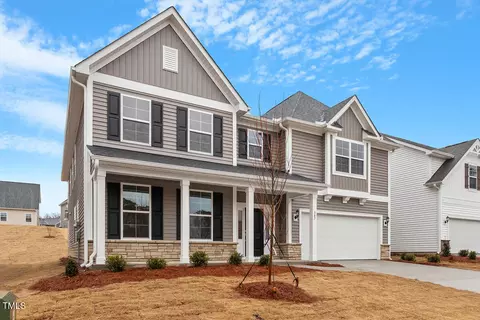 347 N Maple Walk Dr #211, Garner, NC 27529