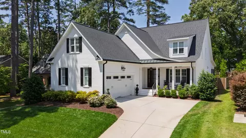 911 Canterbury Rd, Raleigh, NC 27607