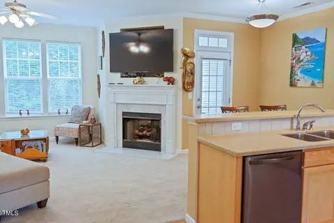 5113 Lady Of The Lake Dr, Raleigh, NC 27612